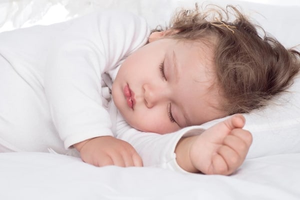  Захочет спать – сам уснет: 4 вредных совета о детском сне. Сколько должен спать ребенок
